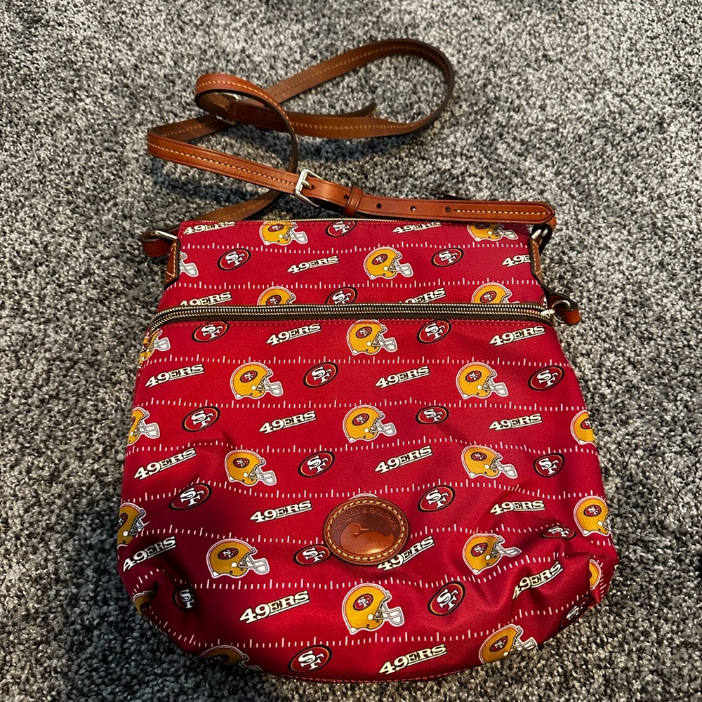 49ers Dooney & Bourke bag